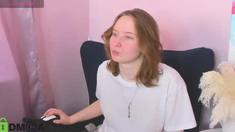 Snapshot of tiffany_roy chatting on 02/25/25, 06:47 tiffany_roy online show from 02/25/25, 06:47