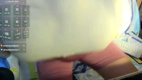 tiffany theressa online show from 05/22/26, 01:28