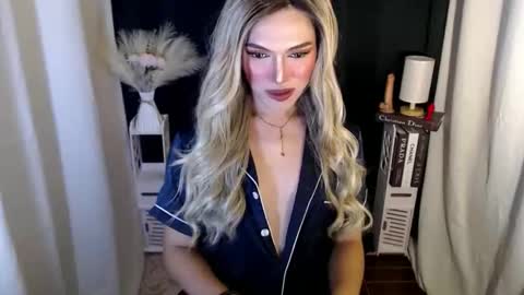 tiffany online show from 11/10/25, 02:38