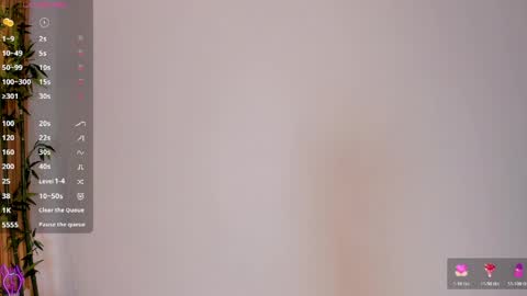 Snapshot of tiffanyhoustton chatting on 04/10/26, 12:21 tiffanyhoustton online show from 04/10/26, 12:21