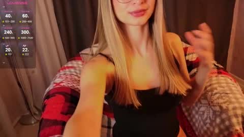 Snapshot of tiffanyhunt chatting on 01/08/26, 03:14 Tiffany online show from 01/08/26, 03:14