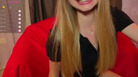 Snapshot of tiffanyhunt chatting on 06/19/26, 03:05 Tiffany online show from 06/19/26, 03:05