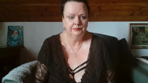TiffanyMature online show from 03/12/26, 08:53