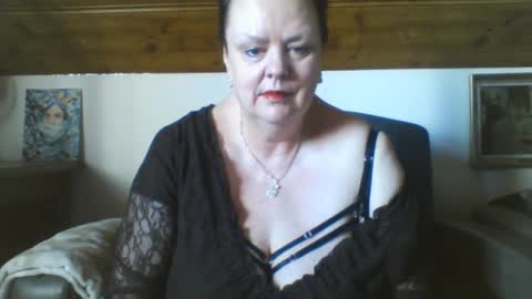TiffanyMature online show from 03/27/26, 08:26