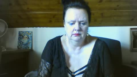 TiffanyMature online show from 04/02/26, 08:45