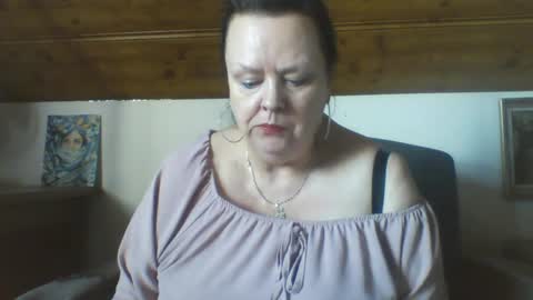 TiffanyMature online show from 04/10/26, 08:30