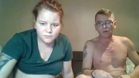 Snapshot of tigaritraian chatting on 10/27/25, 11:52 Lili 23 couple online show from 10/27/25, 11:52