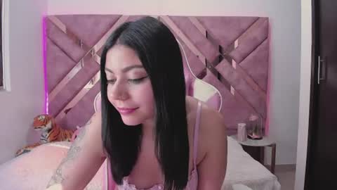 Ana online show from 06/11/26, 02:59