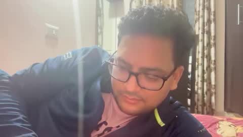 tigertinku online show from 11/21/25, 07:01