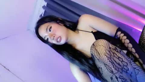tight_elliana online show from 09/15/25, 09:48