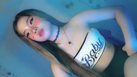 tight_elliana online show from 04/25/26, 05:10
