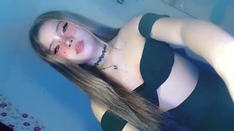 tight_elliana online show from 04/26/26, 05:32
