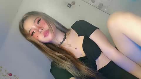 tight_elliana online show from 04/27/26, 10:30