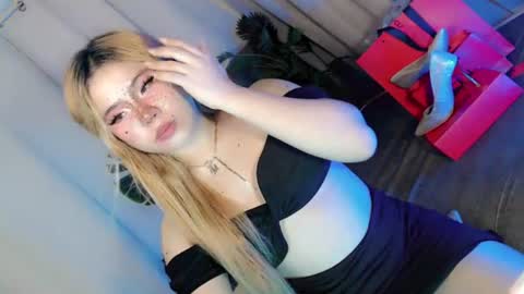 tight_elliana online show from 07/20/26, 07:00