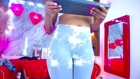 Tihara Andersoms online show from 02/11/25, 12:37