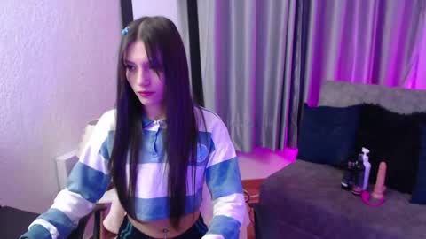 Snapshot of tiinajonus_ chatting on 05/09/26, 04:28 tiinajonus_ online show from 05/09/26, 04:28
