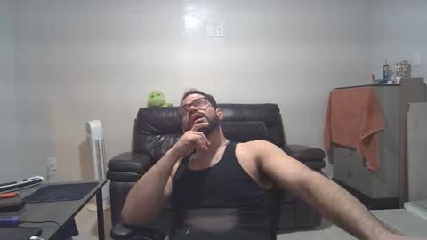 Snapshot of tiko392 chatting on 04/18/26, 05:11 tiko392 online show from 04/18/26, 05:11