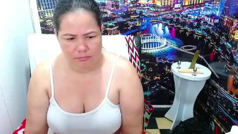 Snapshot of tila_nastyy chatting on 04/02/26, 10:35 Tila online show from 04/02/26, 10:35