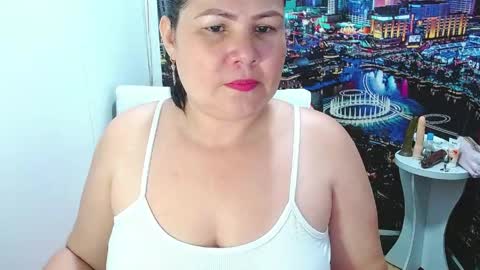 Snapshot of tila_nastyy chatting on 04/17/26, 01:08 Tila online show from 04/17/26, 01:08