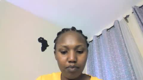 Snapshot of tilesi chatting on 10/24/25, 12:12 tilesi online show from 10/24/25, 12:12