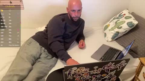 Snapshot of tim_beard chatting on 09/28/25, 07:08 Tim Beard online show from 09/28/25, 07:08