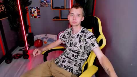 Snapshot of tim_blackk chatting on 10/05/25, 05:17 Tim online show from 10/05/25, 05:17