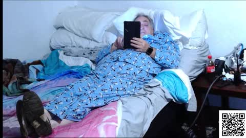 Snapshot of timamanda chatting on 12/15/25, 05:01 Tim Amanda online show from 12/15/25, 05:01