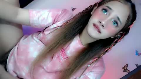 Snapshot of timea_slut69xx chatting on 02/19/25, 06:22 Happy Birthday To Me online show from 02/19/25, 06:22