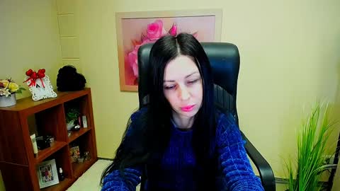 Luisa online show from 12/12/24, 09:40