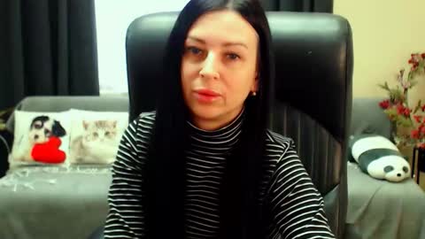 Snapshot of timeparadice chatting on 02/27/26, 08:58 Luisa online show from 02/27/26, 08:58