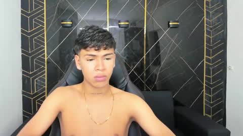 Snapshot of timmy_king777 chatting on 01/05/25, 10:08 Timmy King -. online show from 01/05/25, 10:08