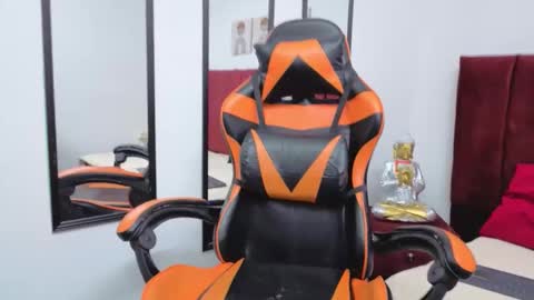 Evans  online show from 10/10/25, 09:03