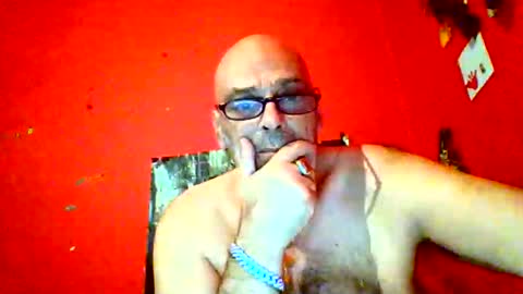 Snapshot of timothy33asd chatting on 10/02/25, 12:23 timothy33asd online show from 10/02/25, 12:23