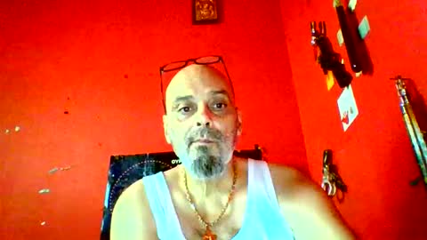 Snapshot of timothy33asd chatting on 10/04/25, 10:35 timothy33asd online show from 10/04/25, 10:35