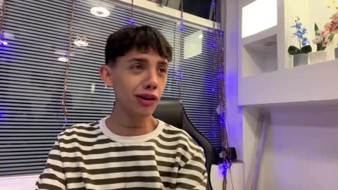 Timothy 21 years old online show from 12/07/24, 04:53