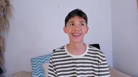 Timothy 21 years old online show from 12/13/24, 08:26