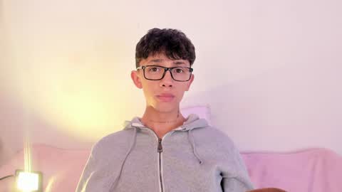 Timothy 21 years old online show from 12/15/24, 01:02