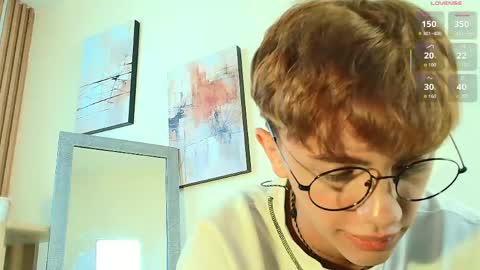 Timothy 21 years old online show from 04/13/26, 08:47