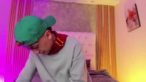 Timothy 21 years old online show from 05/14/26, 08:48