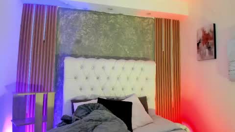 Timothy 21 years old online show from 06/01/26, 09:05