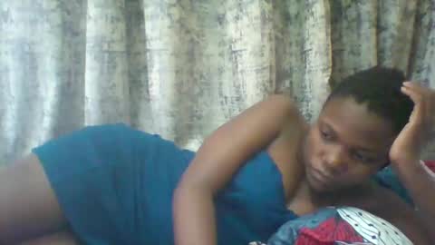 christine online show from 10/10/25, 09:08