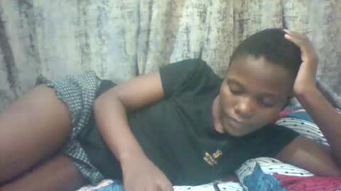 christine online show from 10/19/25, 08:04