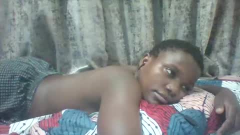 christine online show from 11/19/25, 07:58