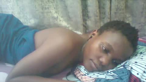 christine online show from 11/28/25, 10:07