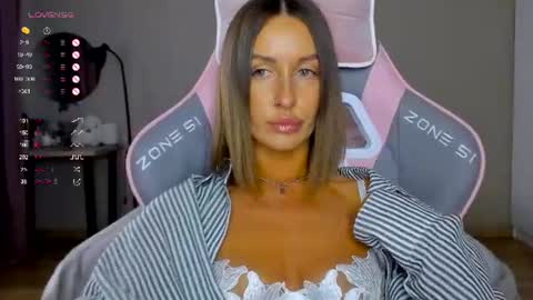 Tina online show from 06/16/26, 10:40