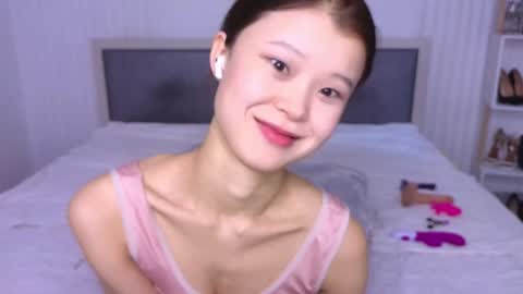 Snapshot of tina__kim chatting on 01/15/25, 08:09 tina__kim online show from 01/15/25, 08:09