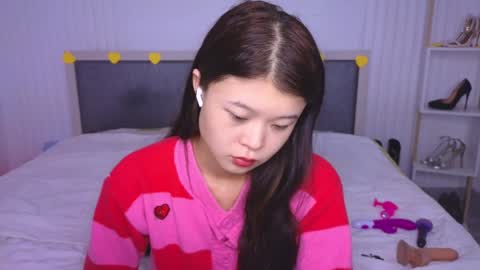 Snapshot of tina__kim chatting on 02/06/25, 07:35 tina__kim online show from 02/06/25, 07:35