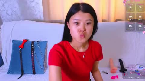 tina__kim online show from 07/17/26, 09:49