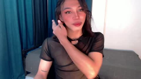 Snapshot of tina_allure chatting on 01/06/25, 08:57 Tina online show from 01/06/25, 08:57