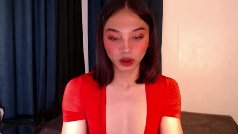 Snapshot of tina_allure chatting on 01/24/25, 06:25 Tina online show from 01/24/25, 06:25